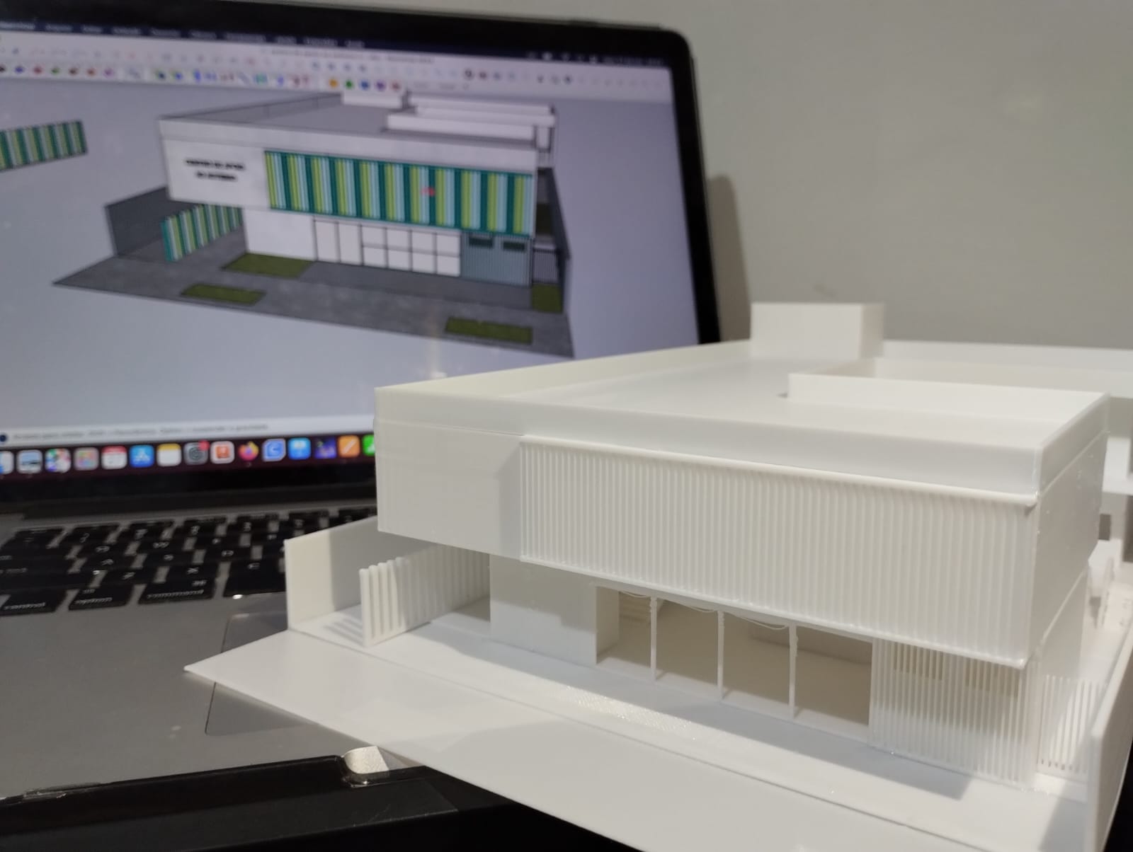 Maquetes: centro de apoio - Fiat