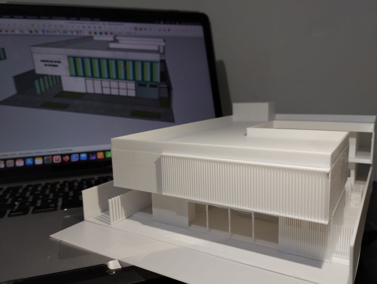 Maquetes: centro de apoio - Fiat